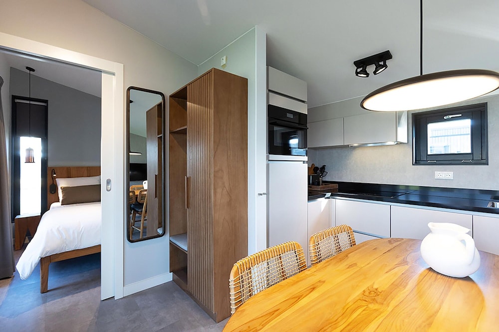 Waterfront Retreat, Friesland