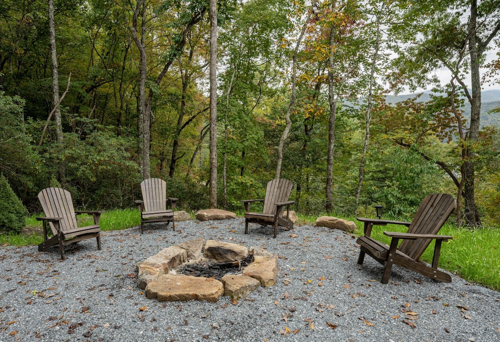stayNantahala - Smoky Mountain Cabins