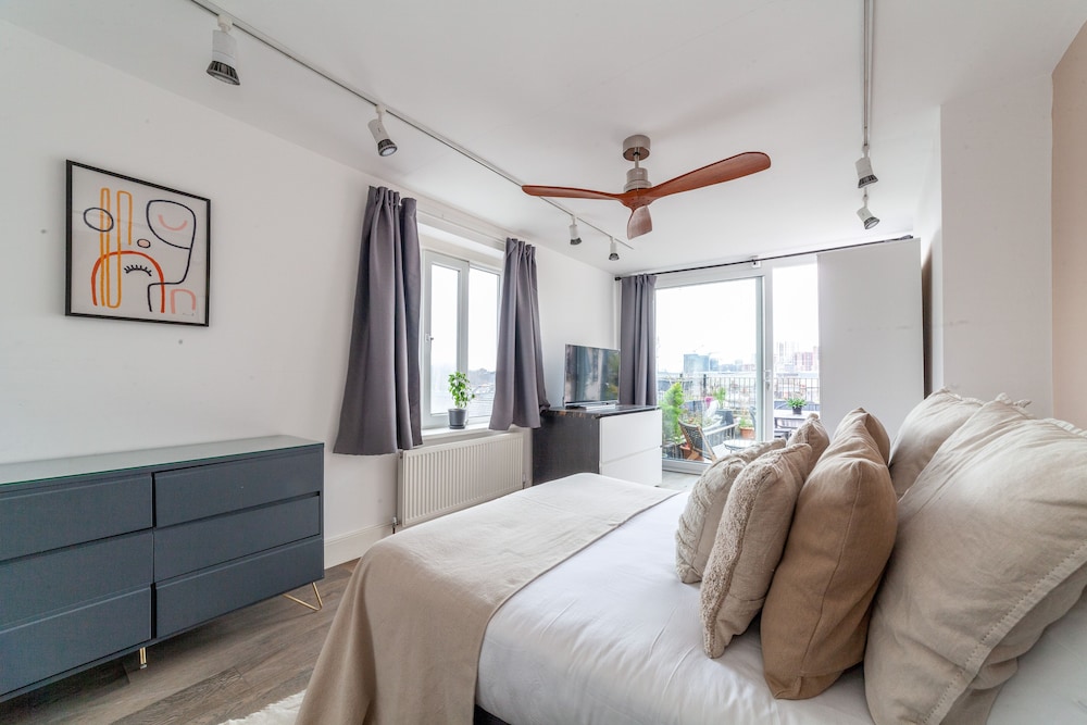 The Nine Elms Collection