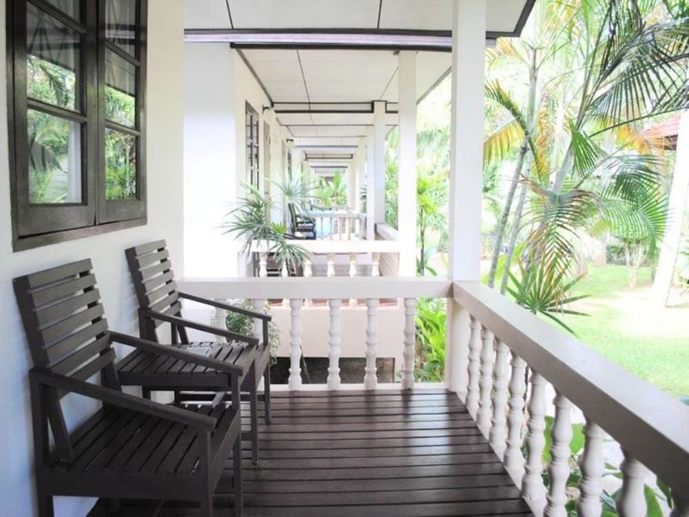 Thong Takian Resort
