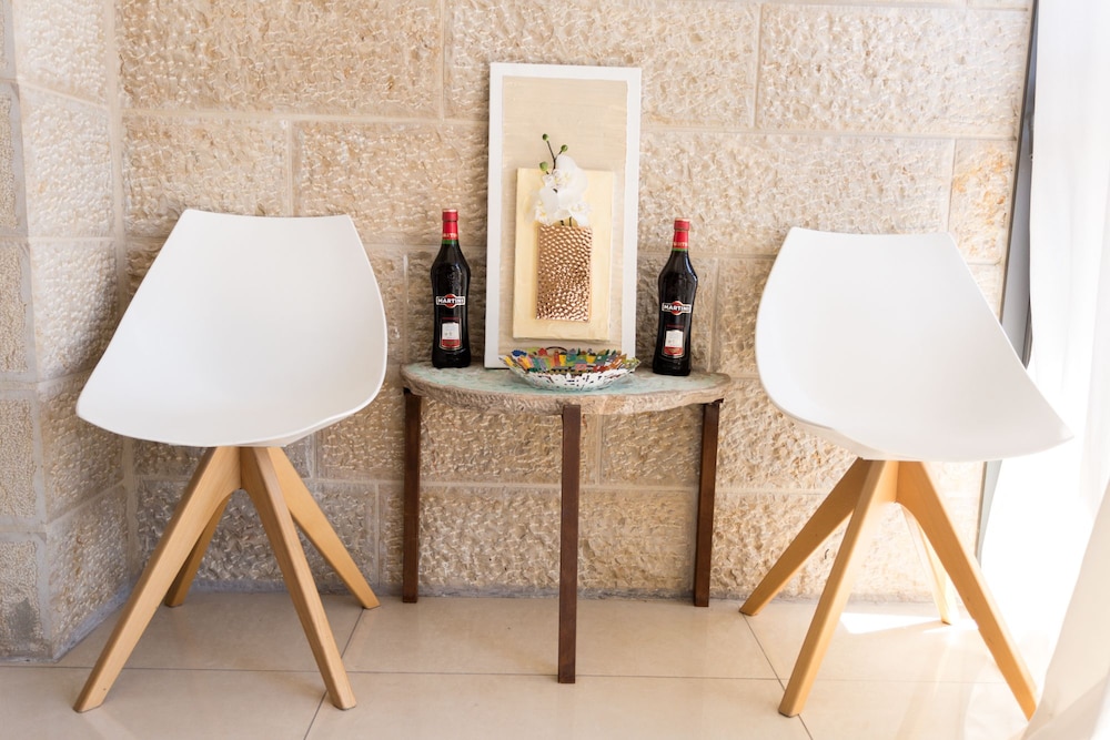 Amazing Apartment near Mahane Yehuda
