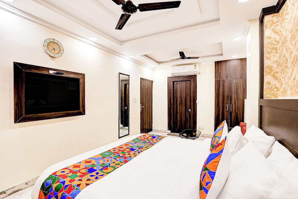Fabhotel Comfort Stay I
