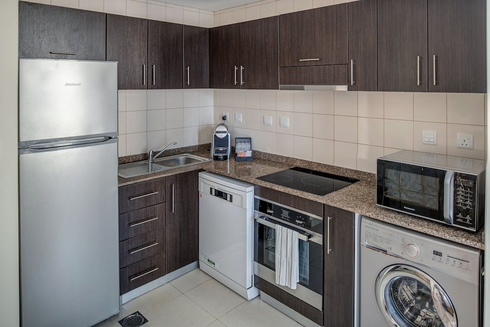 Dream Inn Dubai Bay Central