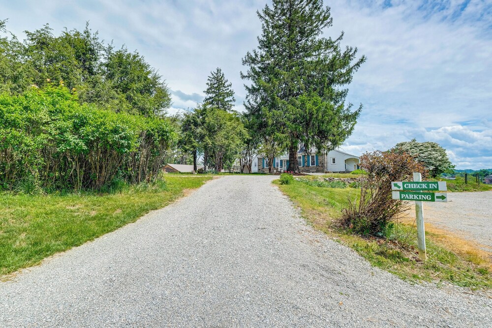9-acre New River Retreat Near Radford University