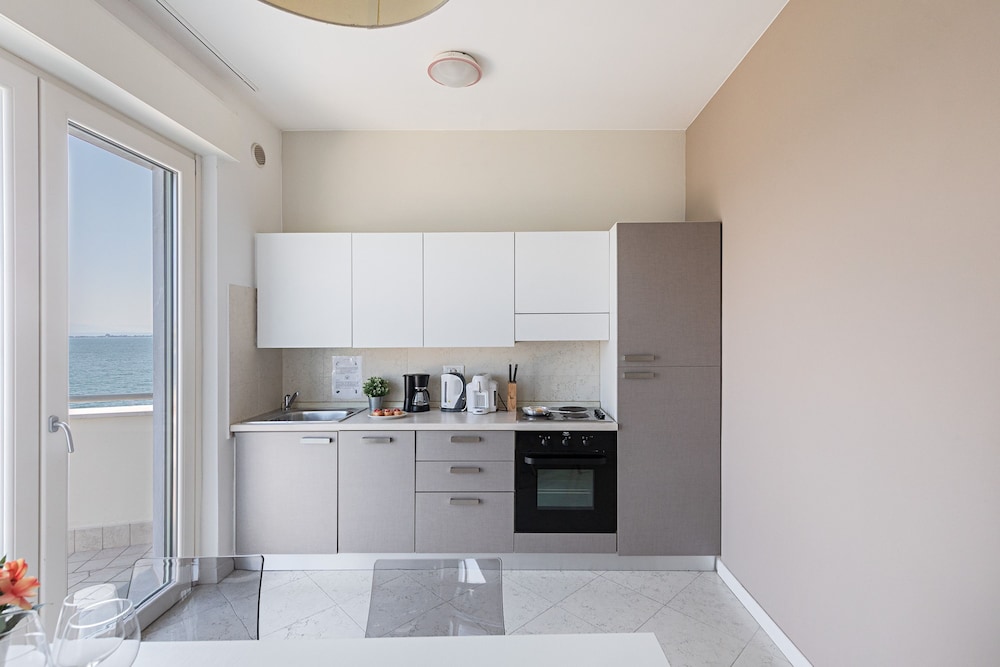 Residenza Miralago - 20 Porzia - Locazione BK