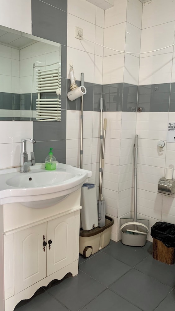 Beijing downtown Family Apartment