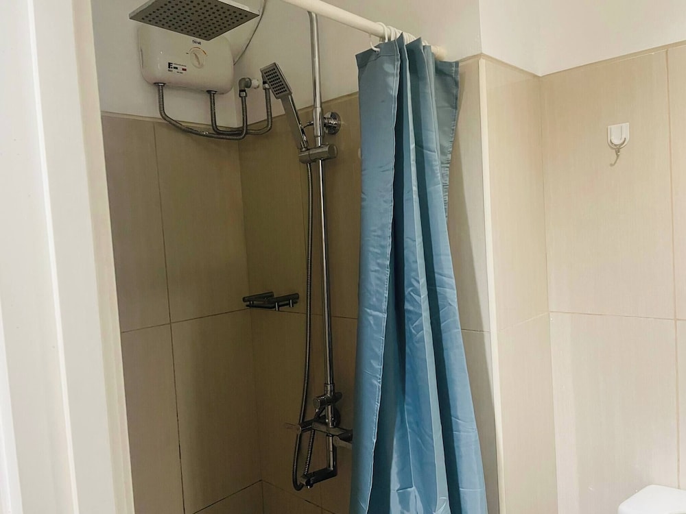 Fancy Pasay City Apartment for Rent - Mall of Asia Nearby Front of Mall Of Asia