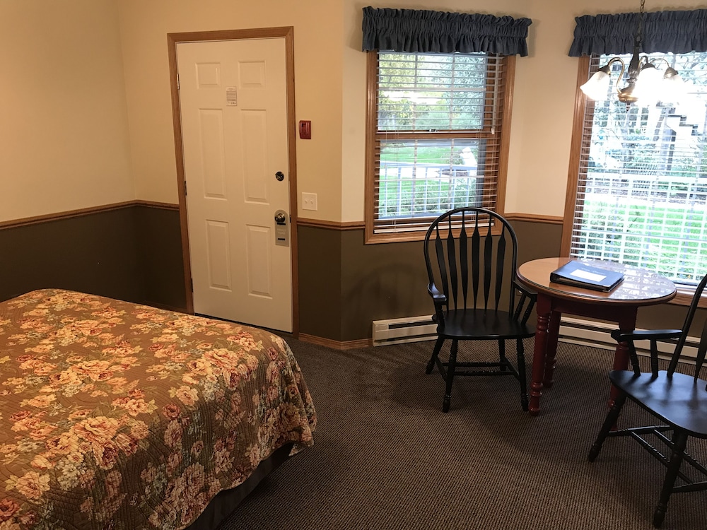 Bay Breeze Resort