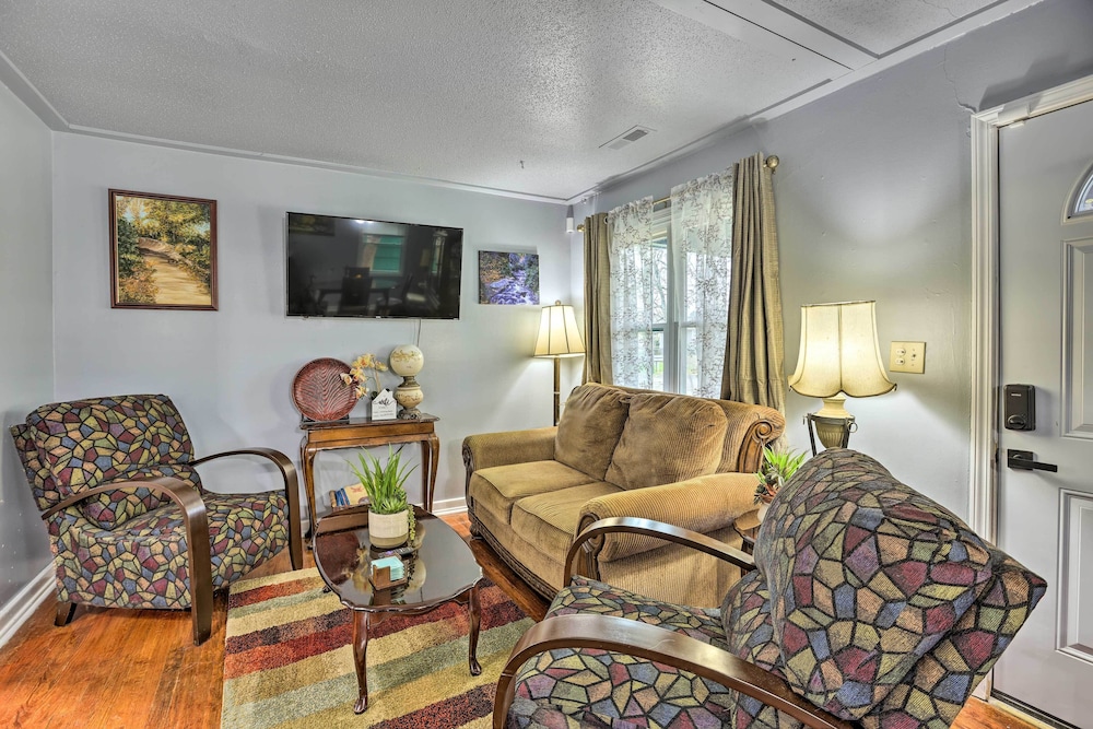 Birmingham Vacations - Family-friendly Birmingham Home: 3 Mi to Dtwn - Property Image 1