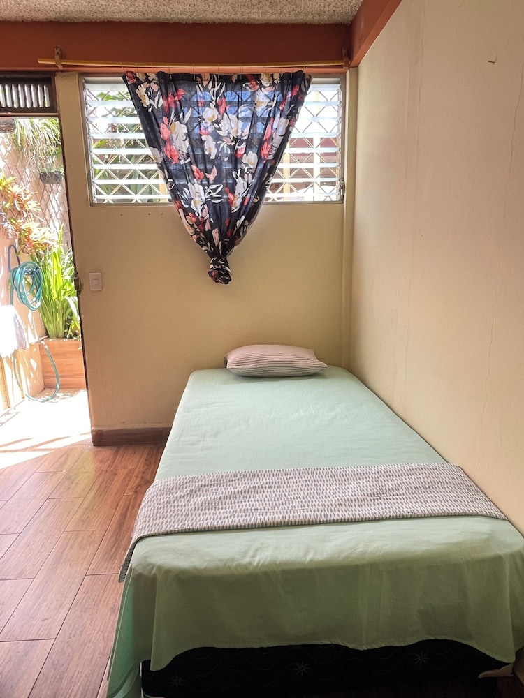 Mountain View hostel