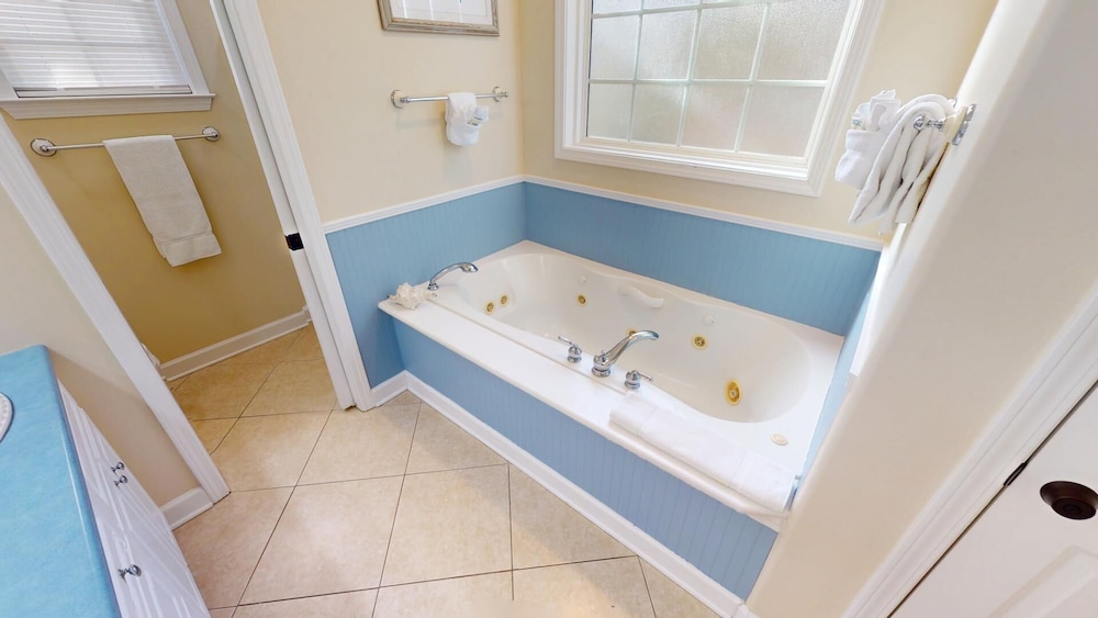 Tranquility House by Tybee Vacation Rentals