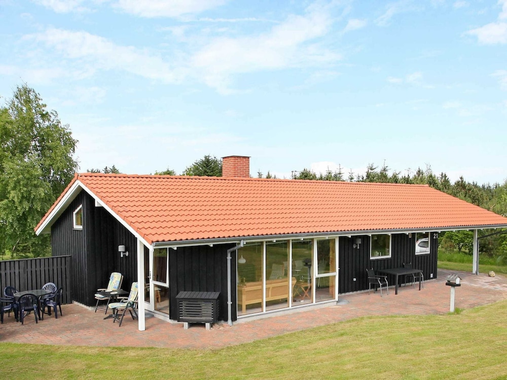 Spacious Holiday Home in Fjerritslev near Sea