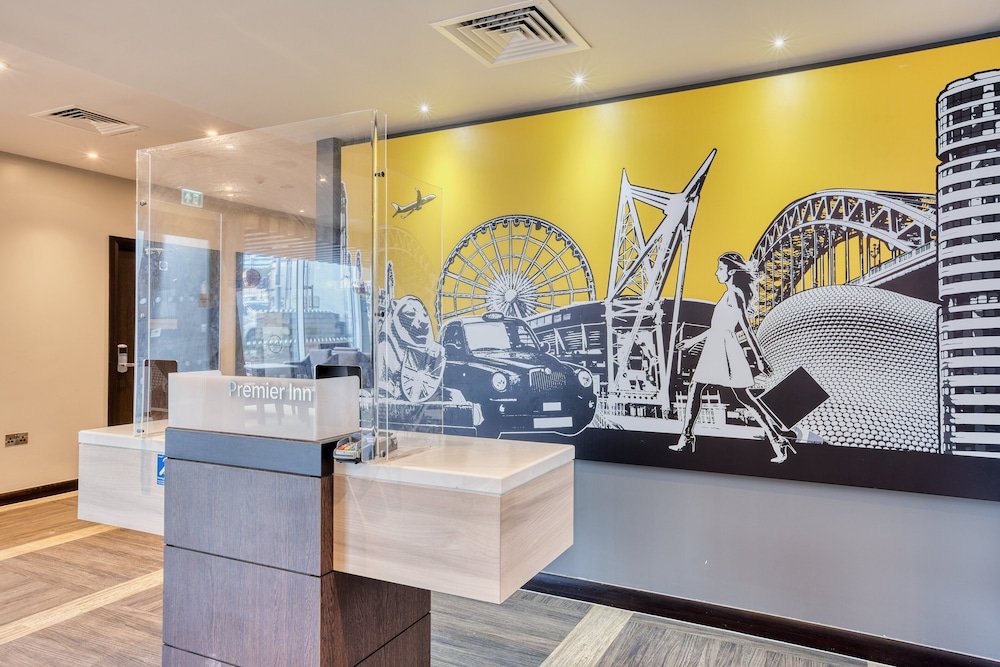 Premier Inn Lübeck City Centre