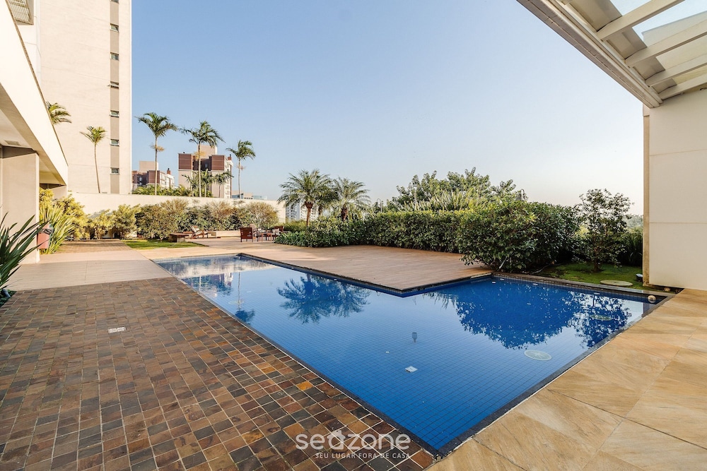 Luxury Loft W/beautiful View in Petropolis Aho1402
