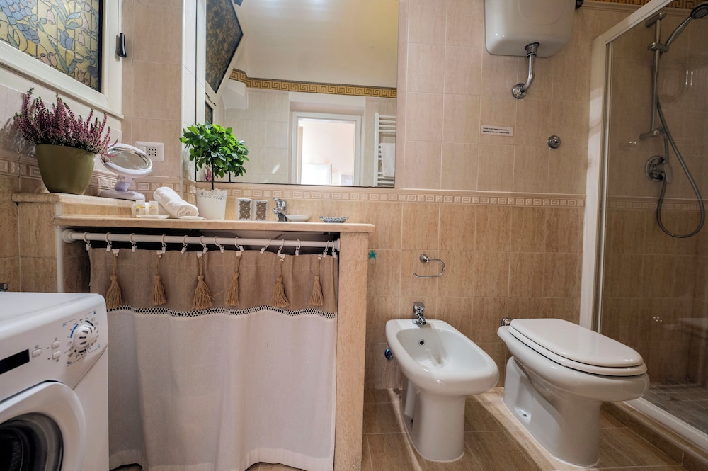 Colosseum 2Br Elegance And Charm