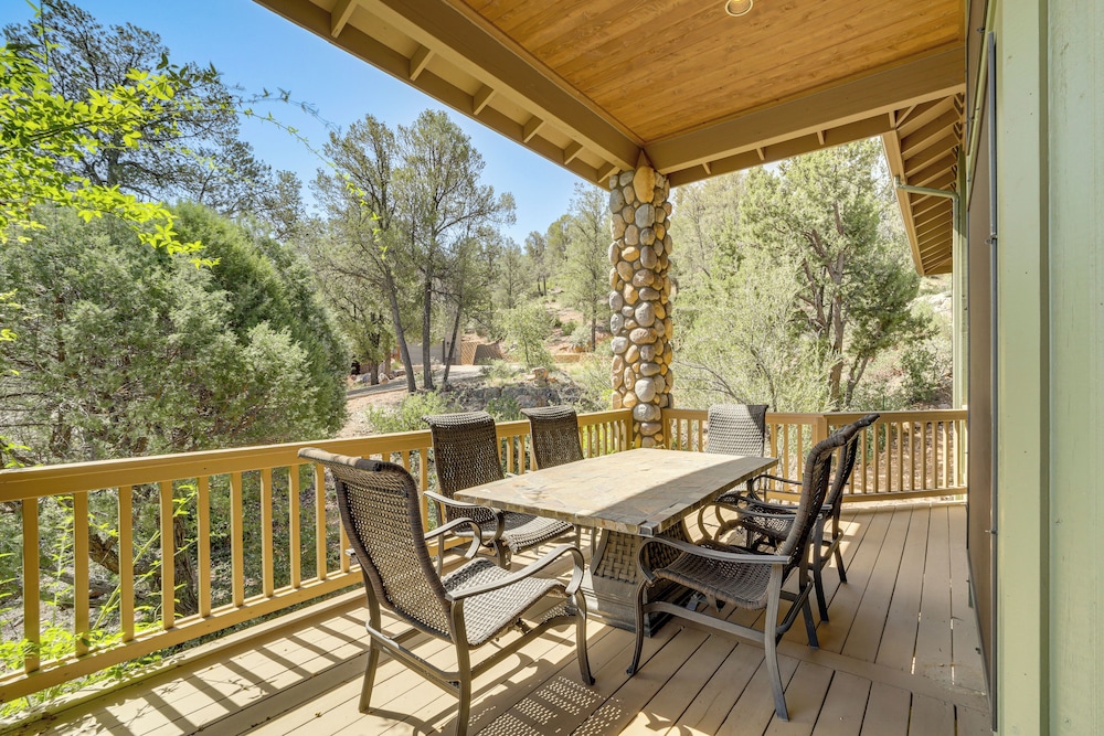 Panoramic Views: Luxe Payson Paradise!