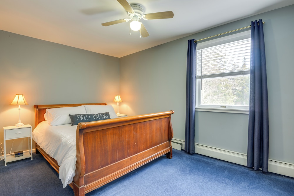 Ski, Golf & Hike: Spacious Dover Retreat!