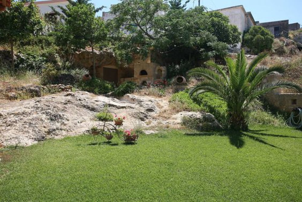Photo 35