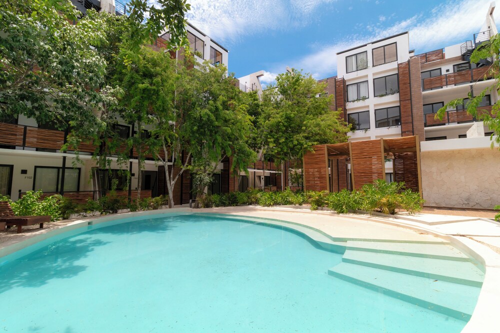 Apt with Private Rooftop Tulum 2 BR
