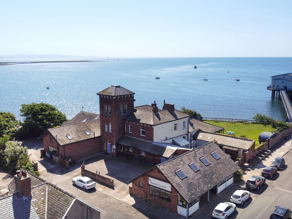 Roa Island House