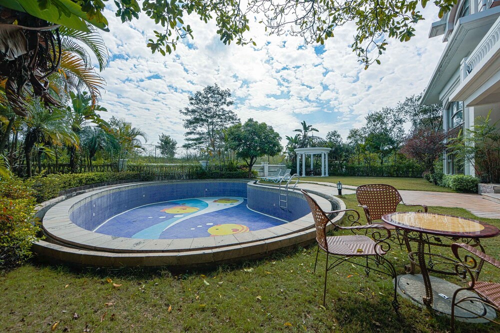 Milake Holiday Villa