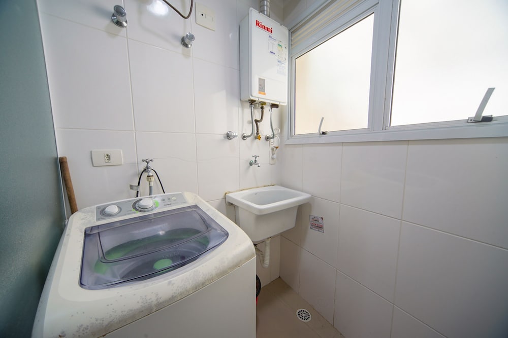 Apto pet Friendly c Churrasqueira a 100m da Praia