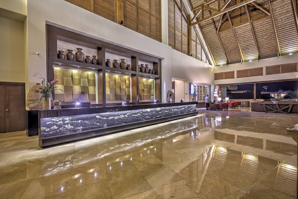 Royalton Hideaway Punta Cana, An Autograph Collection All-Inclusive Resort & Casino – Adults Only