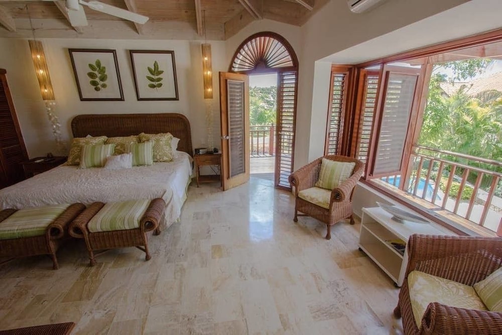 5BR 4.5BA Las Piñas CdC Villa by ASVR view 3