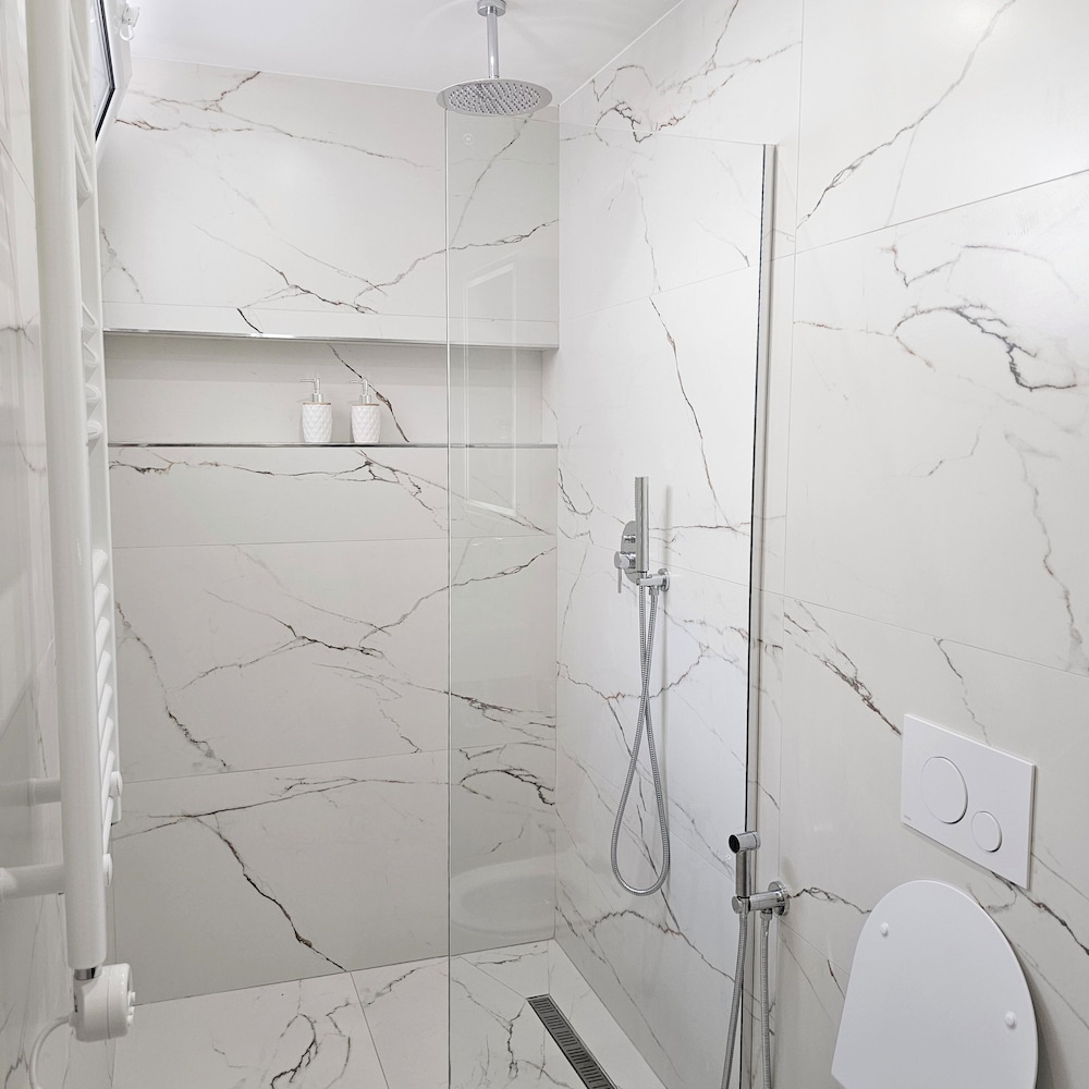 Ares Beachfront Luxury Rooms