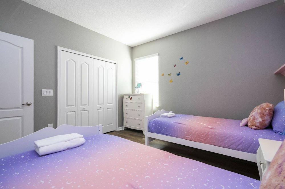 Solterra 12bd 11 5bat Sleeps24 Disney Pool Spa