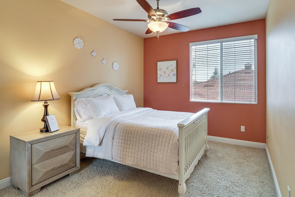 Pool, Patio & Games! Suburban Home in Palmdale