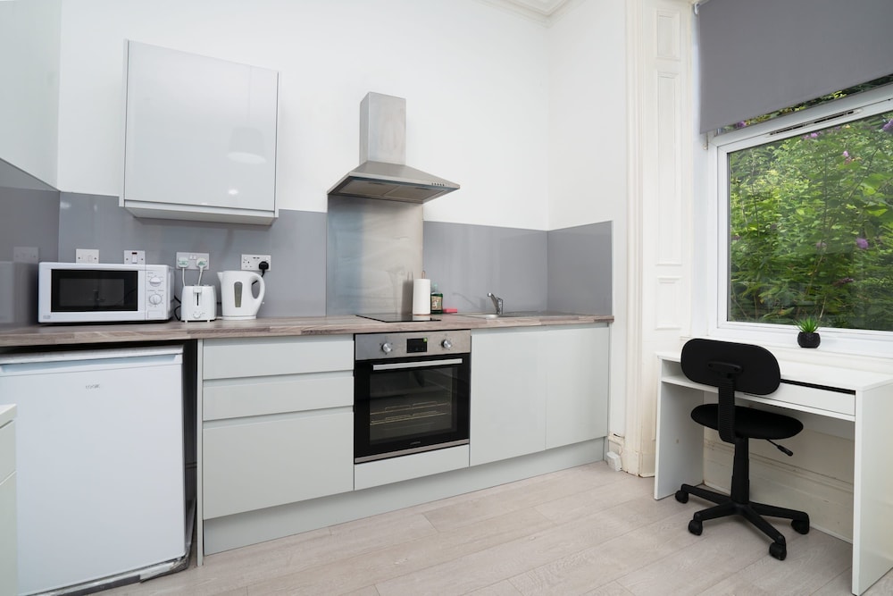 Cosy Fully Equipped Studio 3 Close to University