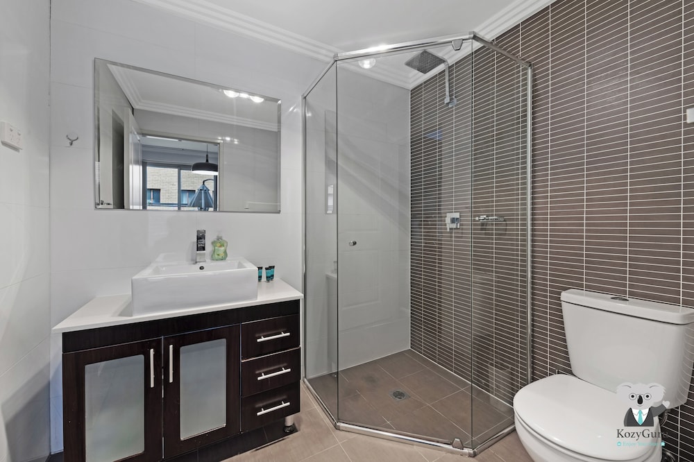 Kozyguru | Ryde | Cosy 2Bed Apt With Private Yard