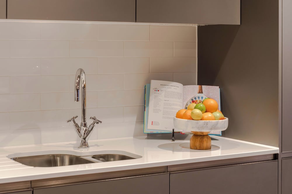 Waterside Living I Luxe Apartments