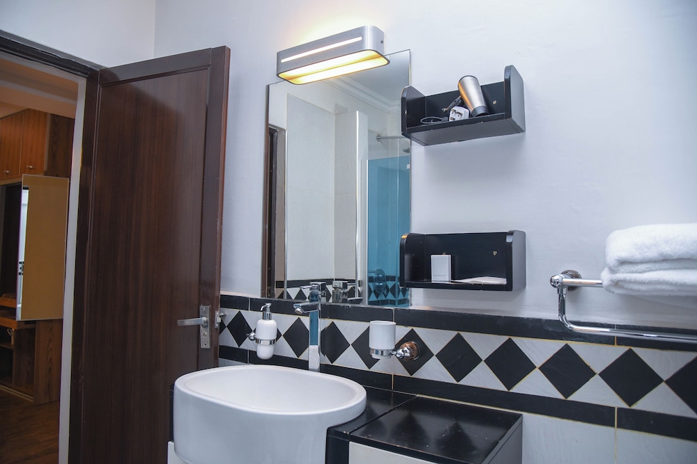 Lavington Residences By Trianum