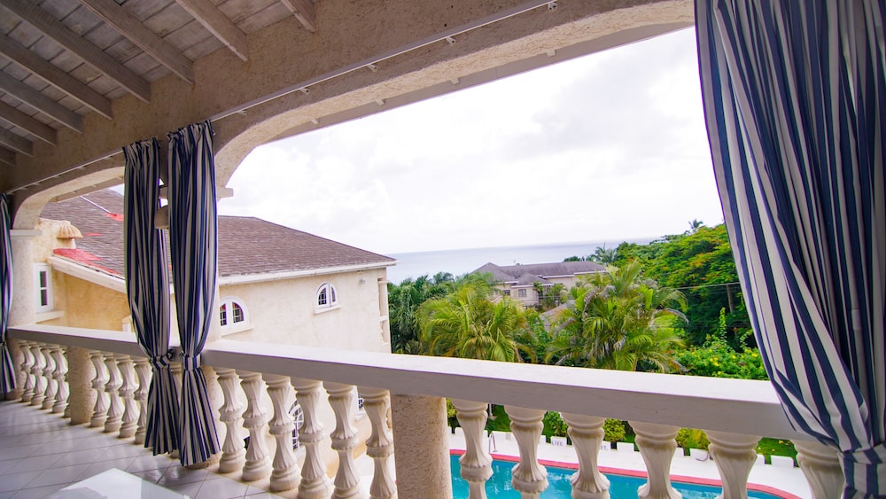 Sea Symphony Villa