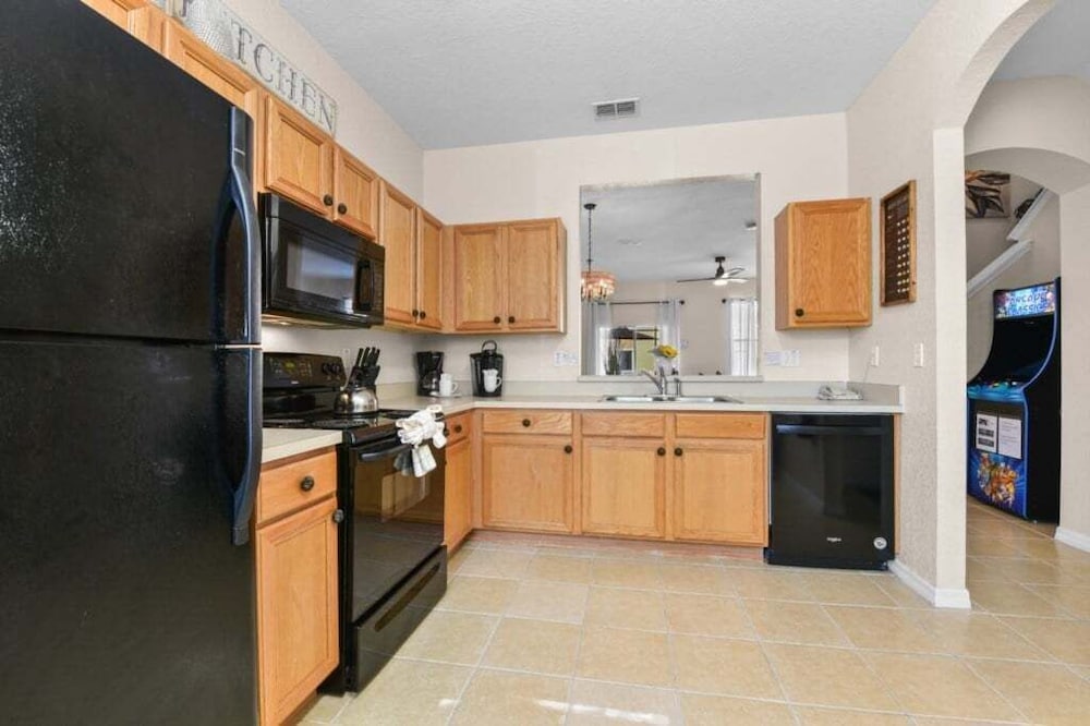 Relaxing Townhome In Regal Oaks Resort By Old Town 3 Bedroom Townhouse