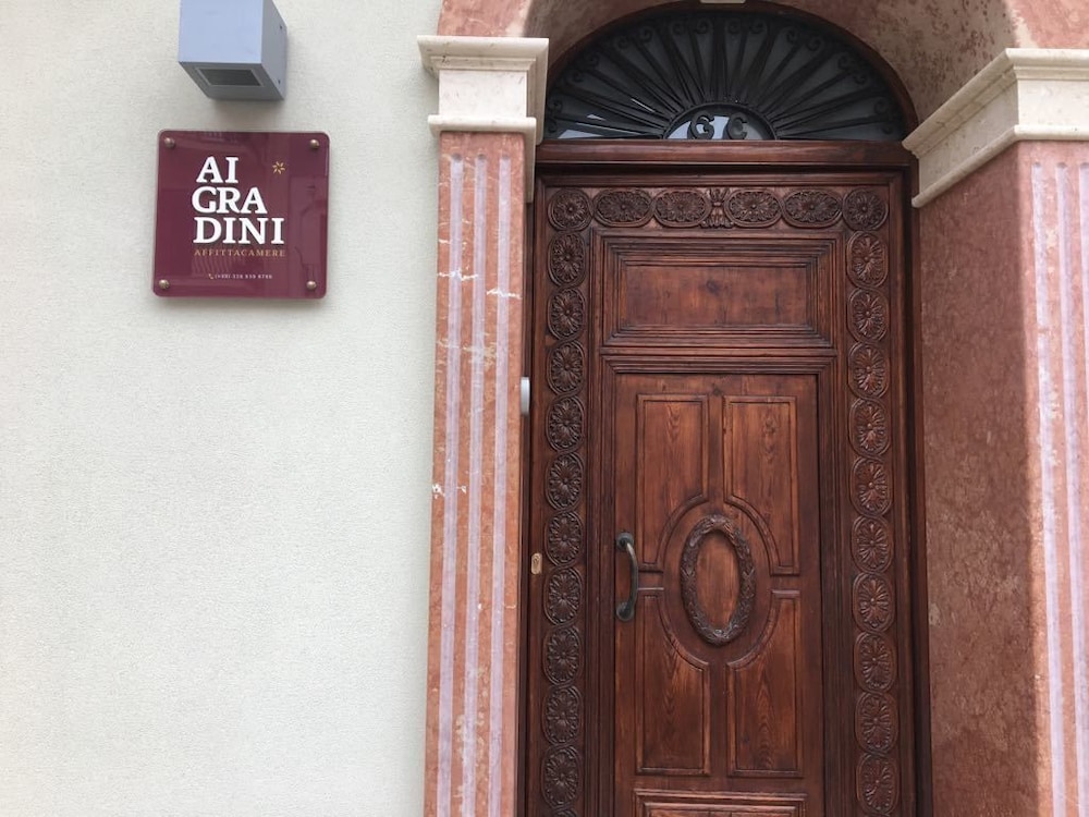 Ai Gradini