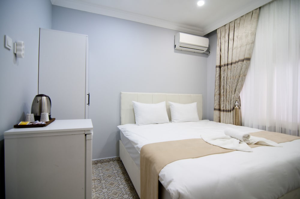 Istanbul Palace Otel - Image 22