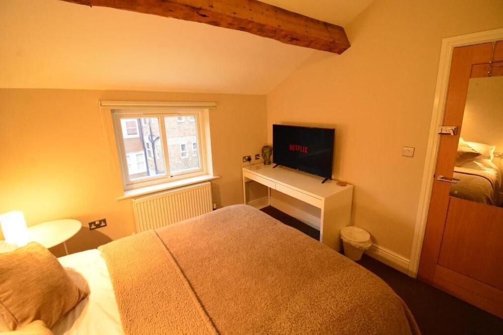 FG Hotels Cannon Street view 5