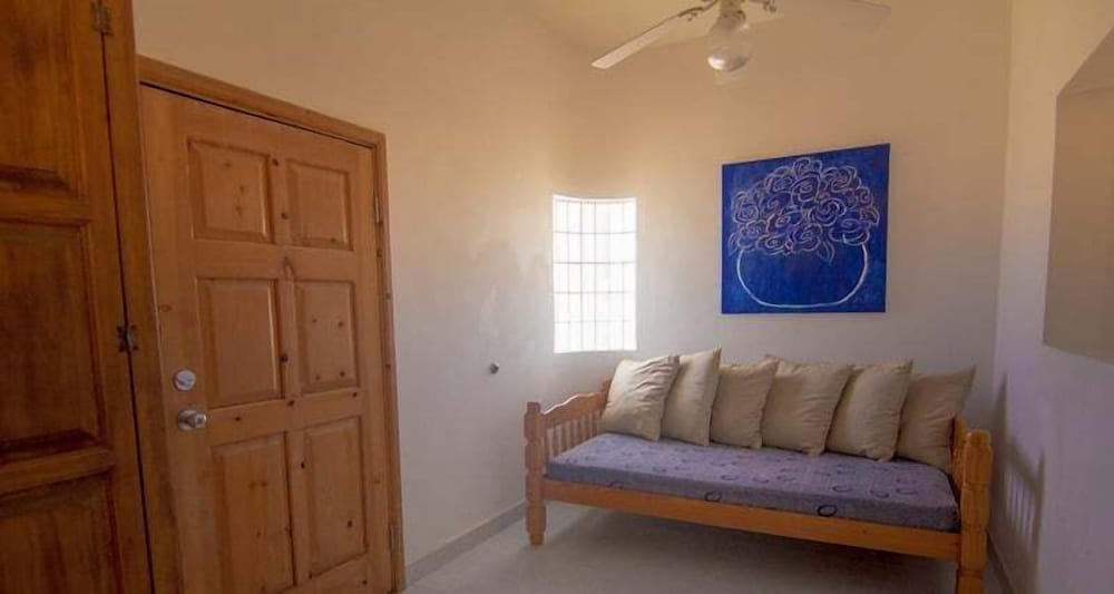 Playa Encanto Scenic Gem Ocean Front Home