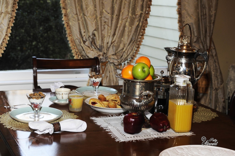 Clermont Bluffs B&B