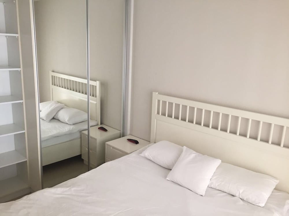 La Palmora Suites