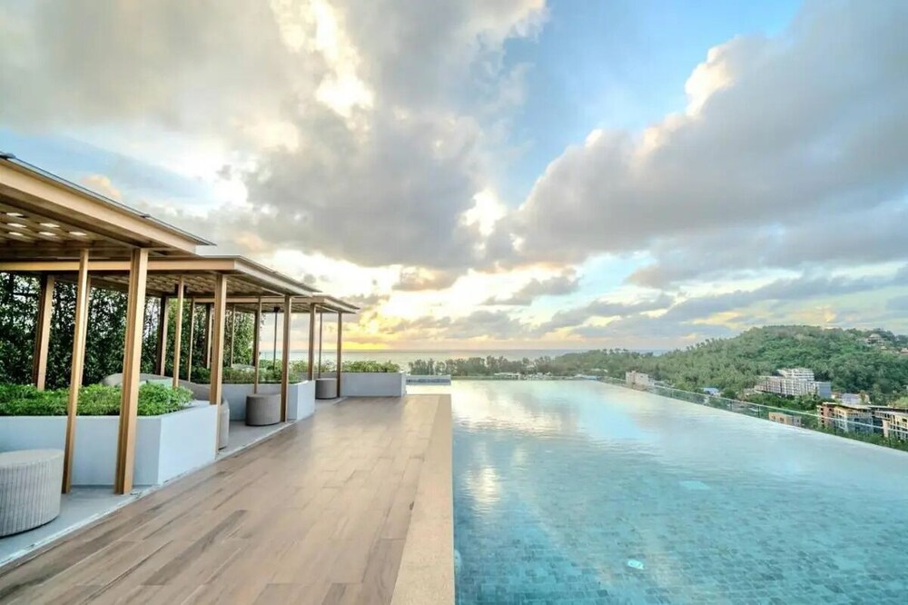 Panora Condo by Villacarte