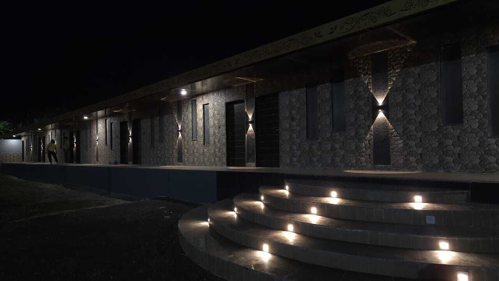 Svasti Resort