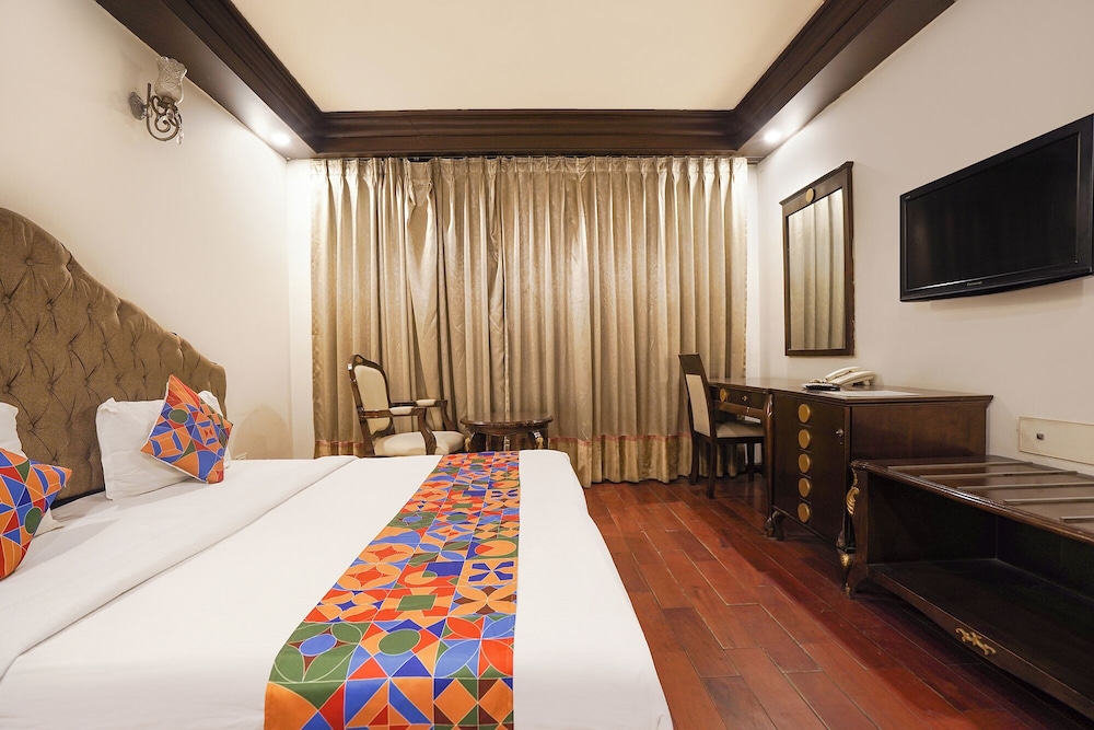 Fabhotel Nfc Royale
