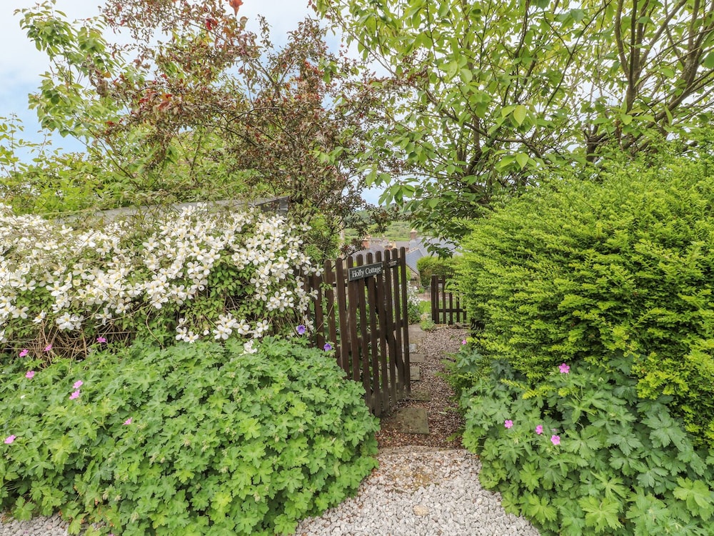 Holly Cottage