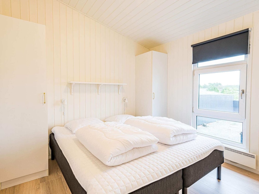 8 Person Holiday Home in Henne view 4