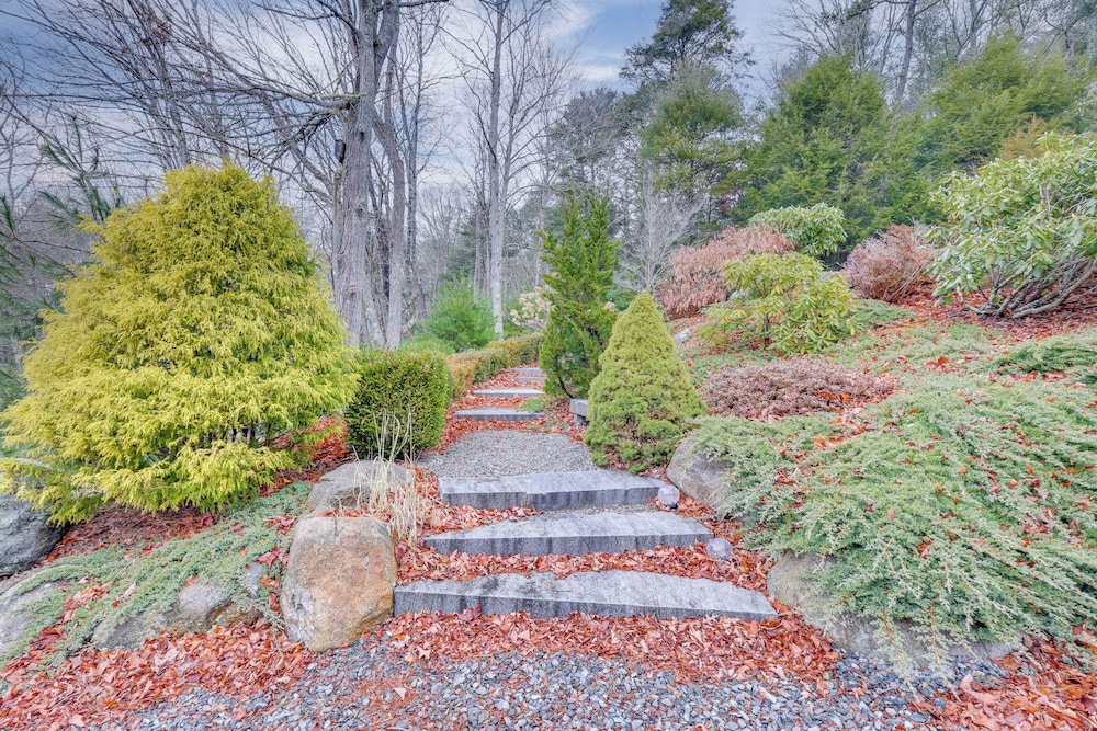 Secluded Family Home Near Hiking in Voluntown!