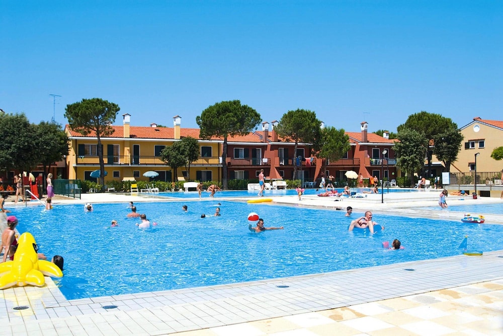 Holiday Park Michelangelo, Bibione Spiaggia photo 1